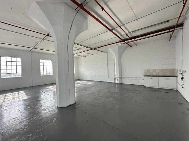 To Let Commercial Property for Rent in Woodstock Western Cape